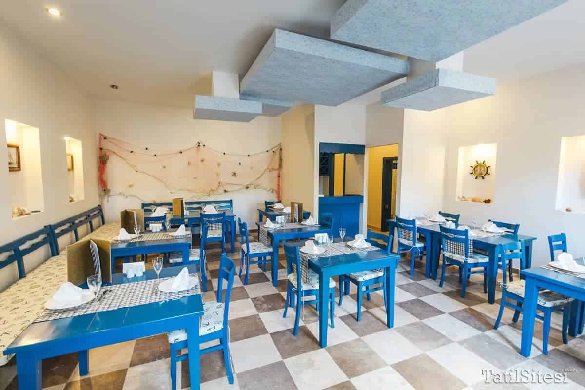 Loceanica Beach Resort Hotel